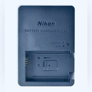 Genuine Nikon Battery Charger MH-32 For EN-EL25 Fits Z50 Mirrorless